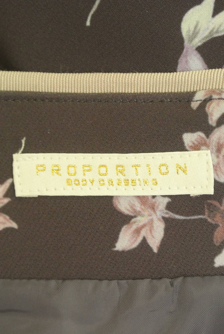 PROPORTION BODY DRESSING(プロポーションボディ ドレッシング)の古着「商品番号:PR10315668」-大画像6