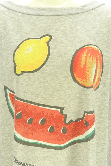 mercibeaucoup（メルシーボークー）の古着「フルーツオバケプリントドルマンTシャツ（Ｔシャツ）」大画像４へ