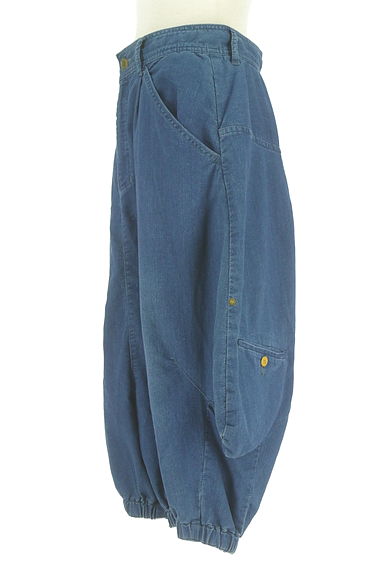 mercibeaucoup（メルシーボークー）の古着「立体ポケットサルエルミモレパンツ（デニムパンツ）」大画像３へ
