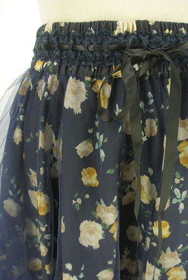 axes femme（アクシーズファム）の古着「花柄チュールミディスカート（スカート）」大画像４へ