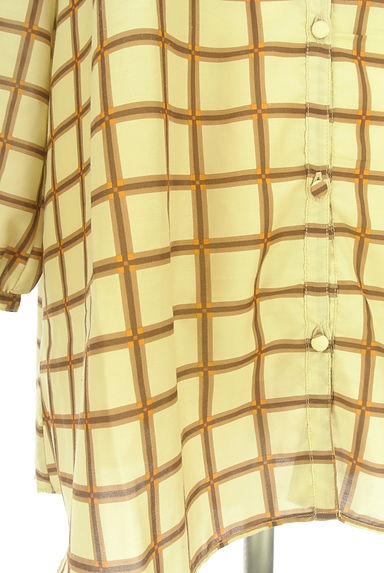 YECCA VECCA（イェッカヴェッカ）の古着「フロントフリルチェック柄ブラウス（ブラウス）」大画像５へ
