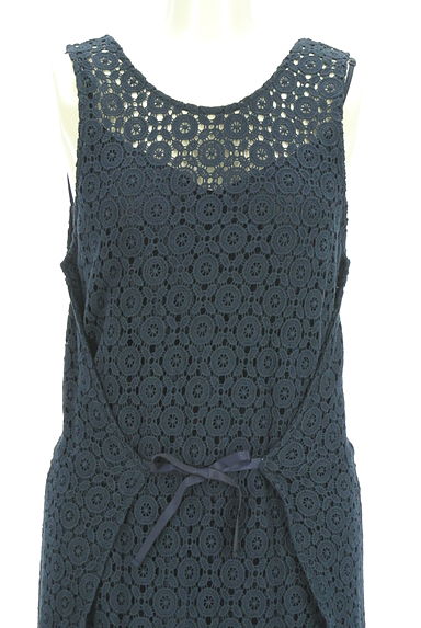 Comptoir des Cotonniers（コントワーデコトニエ）の古着「透かし編み刺繍レースワンピース（ワンピース・チュニック）」大画像４へ
