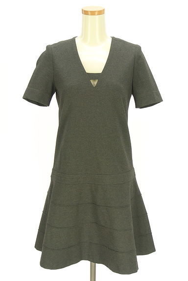 Comptoir des Cotonniers（コントワーデコトニエ）の古着「Vネックストレッチ膝上フレアワンピース（ワンピース・チュニック）」大画像１へ