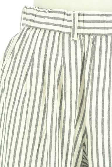 SM2（サマンサモスモス）の古着「リネン混ストライプ柄クロップドパンツ（パンツ）」大画像４へ