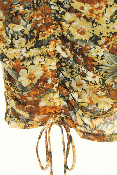 Snidel（スナイデル）の古着「花柄ドロストシフォンミニスカート（ミニスカート）」大画像５へ