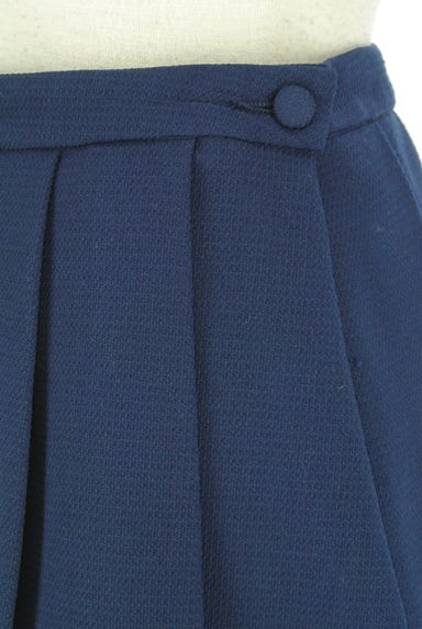 Snidel（スナイデル）の古着「スカート風プリーツショートパンツ（ショートパンツ・ハーフパンツ）」大画像４へ