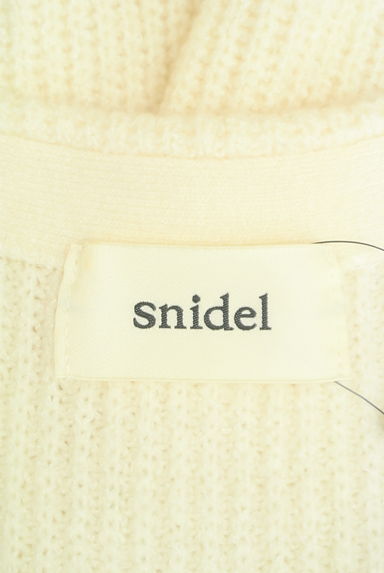 Snidel（スナイデル）の古着「ビジューボタンミドルニットカーディガン（カーディガン・ボレロ）」大画像６へ