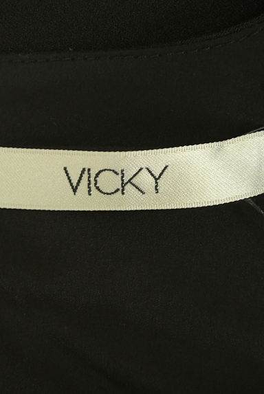 VICKY（ビッキー）の古着「裾透かし編みレースＶネックブラウス（カットソー・プルオーバー）」大画像６へ