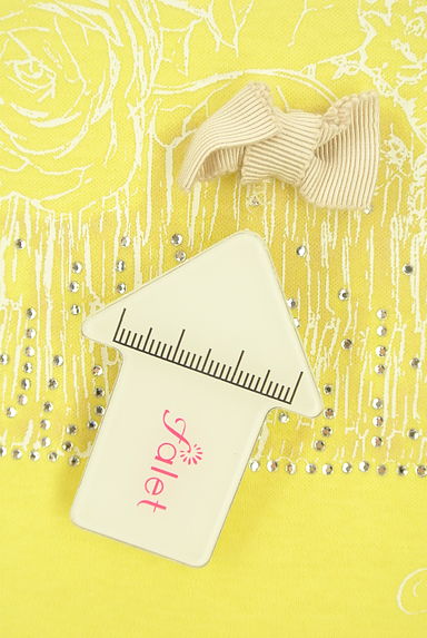 Couture Brooch（クチュールブローチ）の古着「ラインストーン付きプリントTシャツ（Ｔシャツ）」大画像５へ