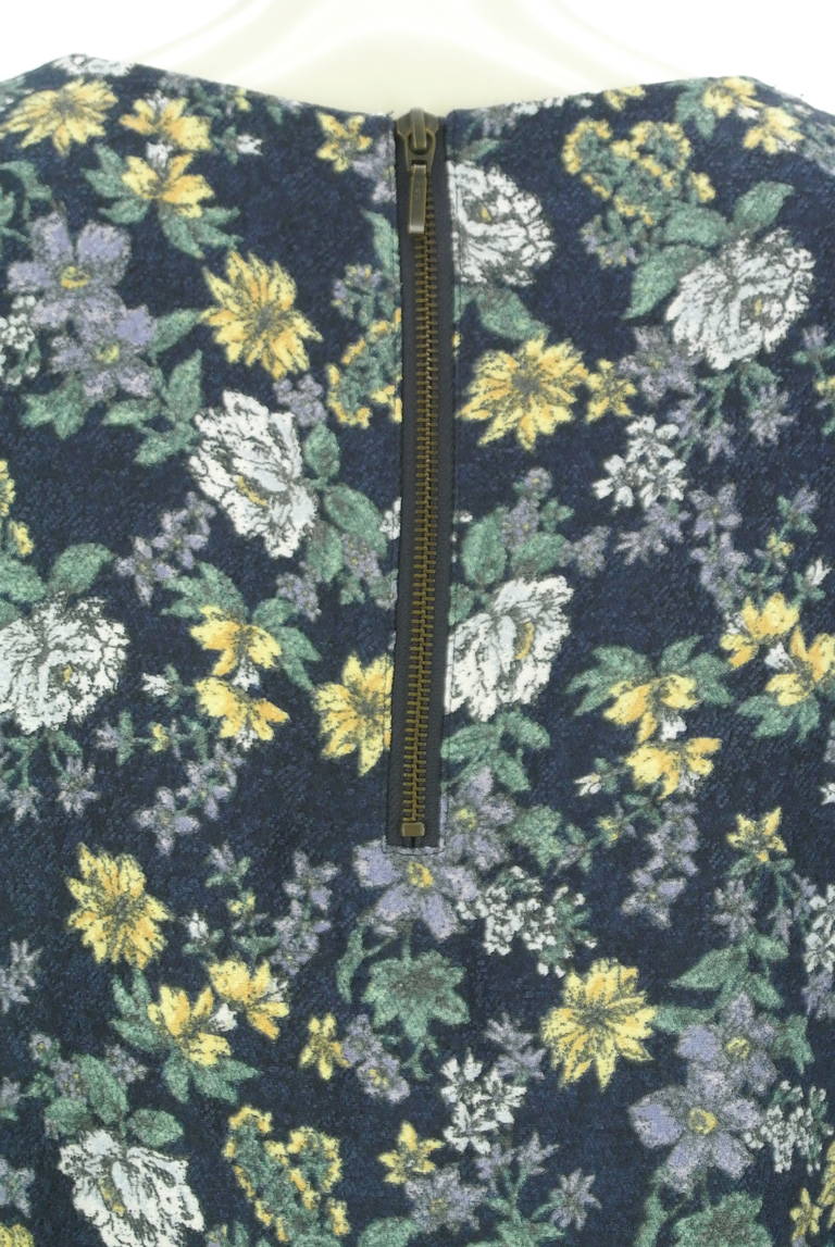 Couture Brooch（クチュールブローチ）の古着「商品番号：PR10317994」-大画像4