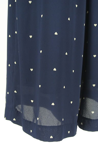 WILLSELECTION（ウィルセレクション）の古着「ハートドット柄シフォンキャミコンビネゾン（コンビネゾン・オールインワン）」大画像５へ