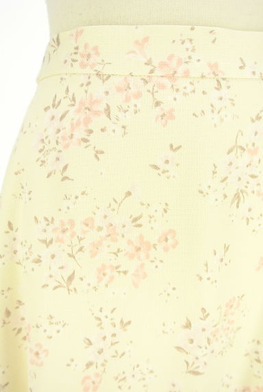 WILLSELECTION（ウィルセレクション）の古着「花柄膝上フレアスカート（スカート）」大画像４へ
