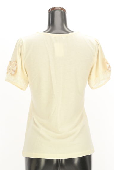axes femme（アクシーズファム）の古着「リボン付きパフスリーブカットソー（Ｔシャツ）」大画像２へ