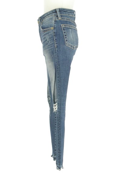 MOUSSY（マウジー）の古着「ダメージ加工スキニーデニムパンツ（デニムパンツ）」大画像３へ