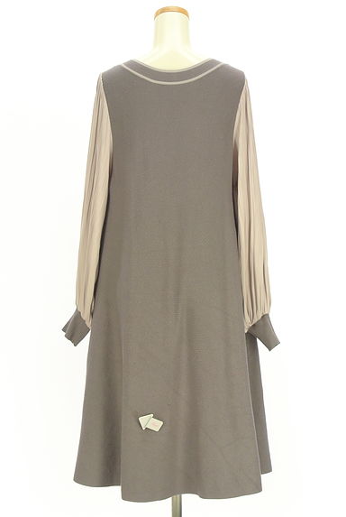 PROPORTION BODY DRESSING（プロポーションボディ ドレッシング）の古着「サテン袖膝丈ニットワンピース（ワンピース・チュニック）」大画像４へ