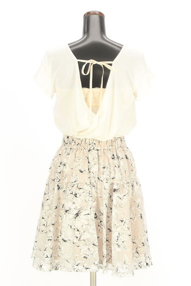 JILL by JILLSTUART（ジルバイジルスチュアート）の古着「花柄サテン切替膝丈ワンピース（ワンピース・チュニック）」大画像２へ