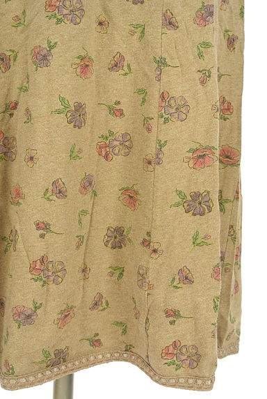 Laura Ashley（ローラアシュレイ）の古着「花柄Ｖネックコットンワンピース（ワンピース・チュニック）」大画像５へ