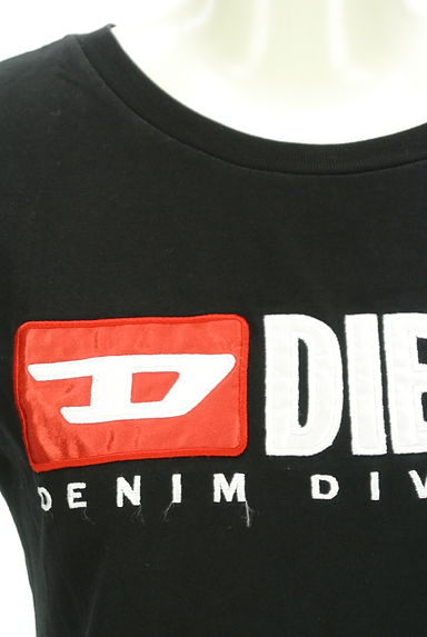 DIESEL（ディーゼル）の古着「ワッペン風ロゴスリットTシャツ（Ｔシャツ）」大画像４へ
