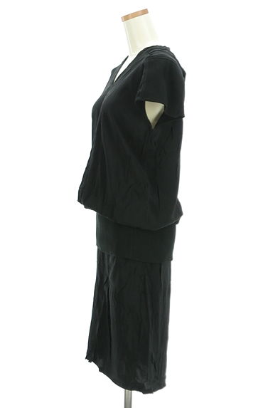 ZUCCa（ズッカ）の古着「リブ切替深Ｖワンピース（ワンピース・チュニック）」大画像３へ