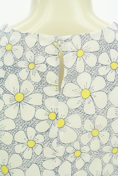 To b. by agnes b.（トゥービーバイアニエスベー）の古着「花柄ペプラムカットソー（カットソー・プルオーバー）」大画像５へ