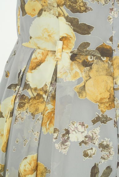 MISCH MASCH（ミッシュマッシュ）の古着「花柄シフォン膝上ワンピース（ワンピース・チュニック）」大画像５へ