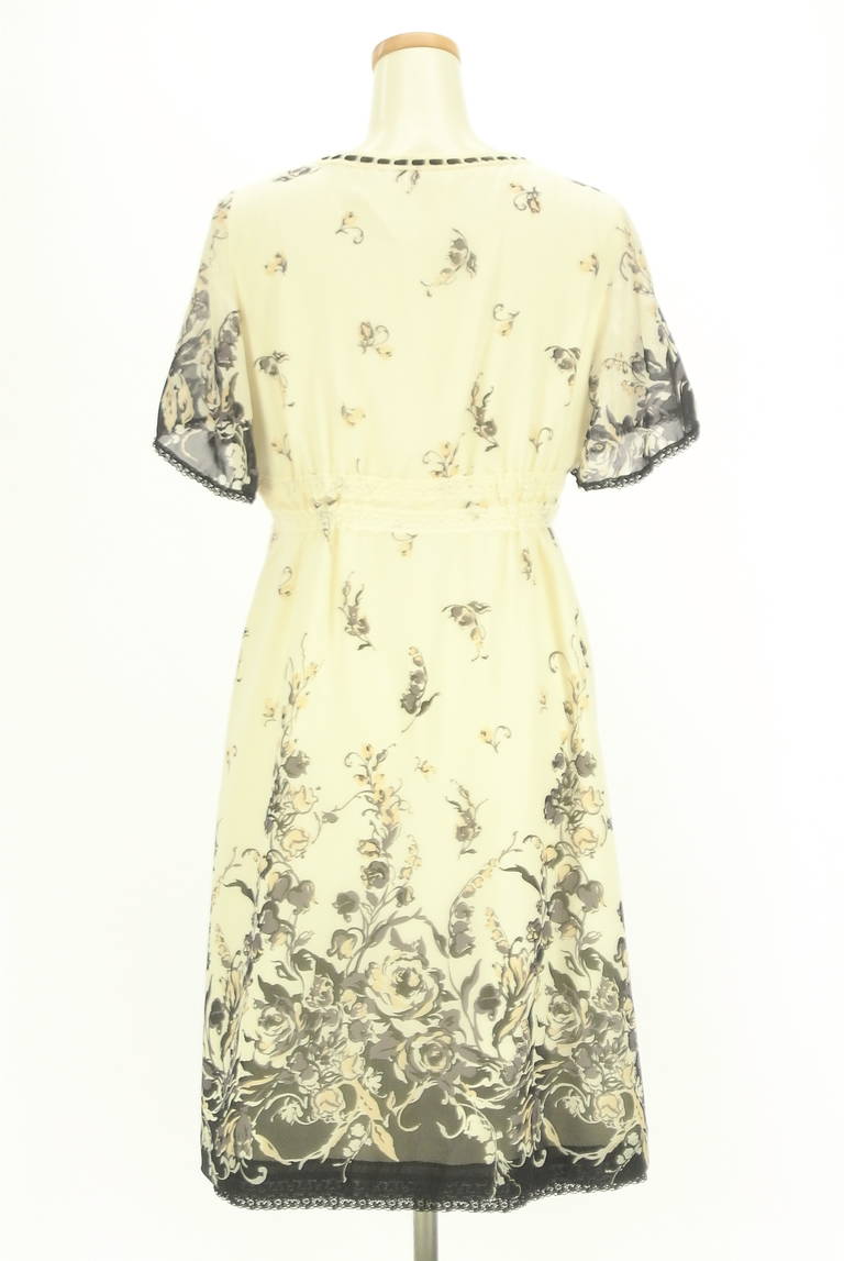 INGEBORG（インゲボルグ）の古着「商品番号：PR10320040」-大画像2