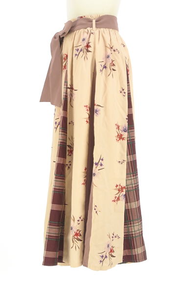 axes femme（アクシーズファム）の古着「ベルト付きチェック×花柄ロングスカート（ロングスカート・マキシスカート）」大画像３へ