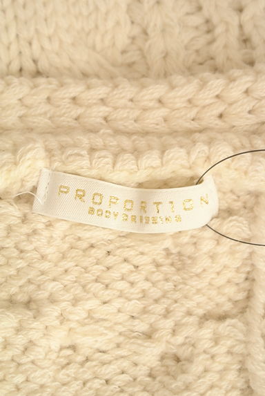 PROPORTION BODY DRESSING（プロポーションボディ ドレッシング）の古着「ポンポン付きケーブルニットトップス（カーディガン・ボレロ）」大画像６へ