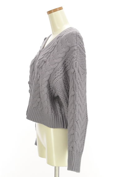 PROPORTION BODY DRESSING（プロポーションボディ ドレッシング）の古着「ケーブル編みボリューム袖ニットカーディガン（カーディガン・ボレロ）」大画像３へ