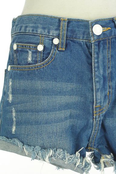 MILKFED.（ミルク フェド）の古着「ダメージデニムショートパンツ（ショートパンツ・ハーフパンツ）」大画像４へ