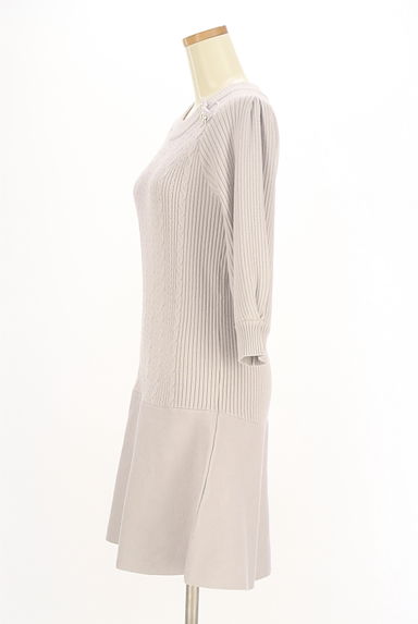 JILL by JILLSTUART（ジルバイジルスチュアート）の古着「ケーブルニット膝丈ワンピース（ワンピース・チュニック）」大画像３へ