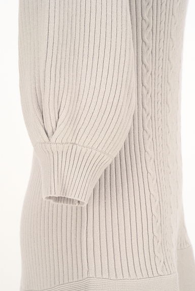 JILL by JILLSTUART（ジルバイジルスチュアート）の古着「ケーブルニット膝丈ワンピース（ワンピース・チュニック）」大画像５へ