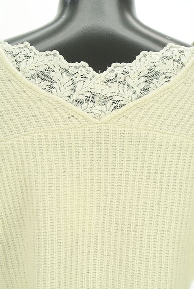 JILL by JILLSTUART（ジルバイジルスチュアート）の古着「レース付Vネックニットトップス（セーター）」大画像４へ