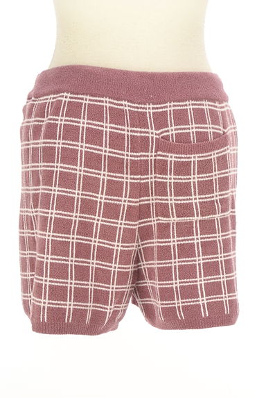 Snidel（スナイデル）の古着「もちふわトップス＋ショートパンツ（セットアップ（ジャケット＋パンツ））」大画像５へ