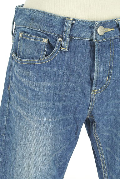 ARNOLD PALMER（アーノルドパーマー）の古着「ウォッシュド加工スキニーデニムパンツ（デニムパンツ）」大画像４へ