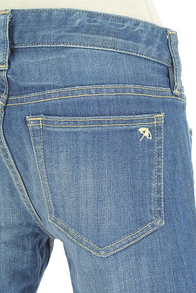 ARNOLD PALMER（アーノルドパーマー）の古着「ウォッシュド加工スキニーデニムパンツ（デニムパンツ）」大画像５へ