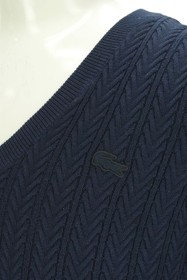 LACOSTE（ラコステ）の古着「Vネックケーブル編みニットトップス（ニット）」大画像４へ