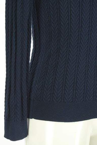 LACOSTE（ラコステ）の古着「Vネックケーブル編みニットトップス（ニット）」大画像５へ