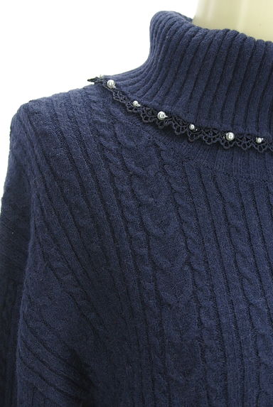 axes femme（アクシーズファム）の古着「パール付きタートルネックケーブルニット（ニット）」大画像４へ