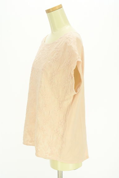 BEARDSLEY（ビアズリー）の古着「フレンチ袖フラワー刺繍プルオーバー（カットソー・プルオーバー）」大画像３へ