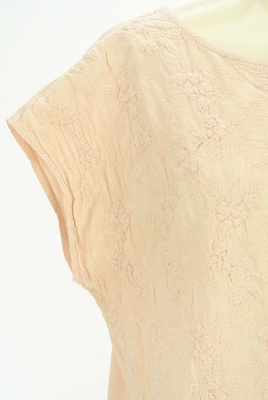 BEARDSLEY（ビアズリー）の古着「フレンチ袖フラワー刺繍プルオーバー（カットソー・プルオーバー）」大画像４へ