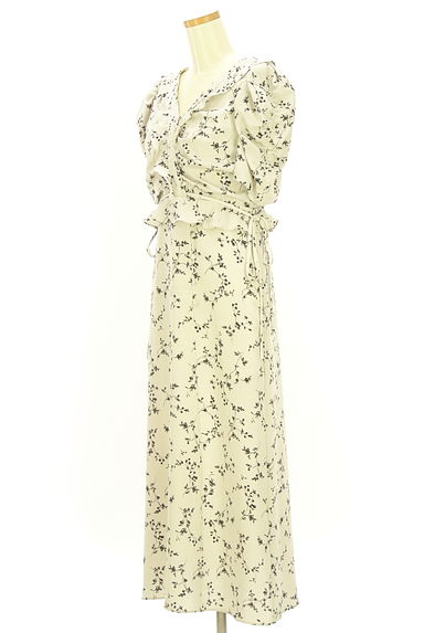 Snidel（スナイデル）の古着「花柄光沢フリルロングワンピース（ワンピース・チュニック）」大画像３へ