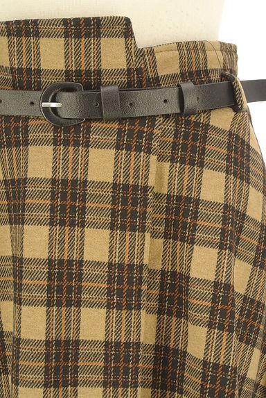 Darich（ダーリッチ）の古着「ベルト付きアシメチェックロングスカート（ロングスカート・マキシスカート）」大画像４へ