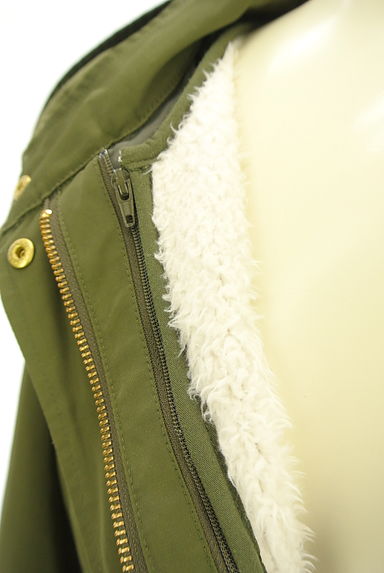 NATURAL BEAUTY BASIC（ナチュラルビューティベーシック）の古着「ボアライナー付きミリタリーコート（コート）」大画像５へ