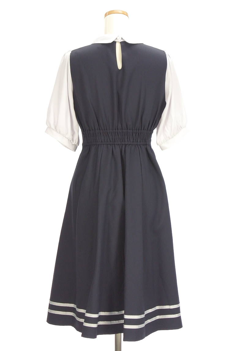 axes femme POETIQUE（アクシーズファムポエティック）の古着「商品番号：PR10321922」-大画像2