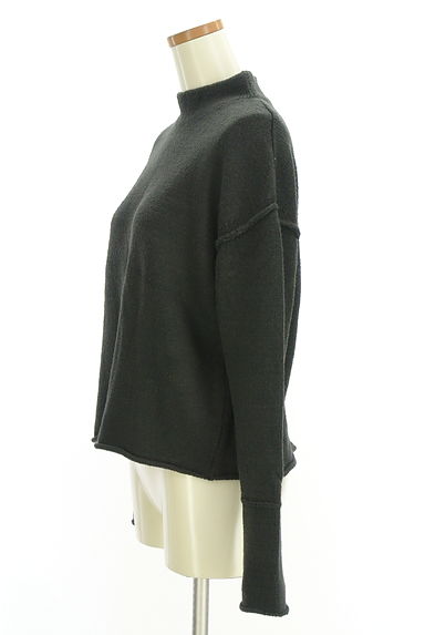 MOUSSY（マウジー）の古着「オフスタンドゆるニットトップス（ニット）」大画像３へ