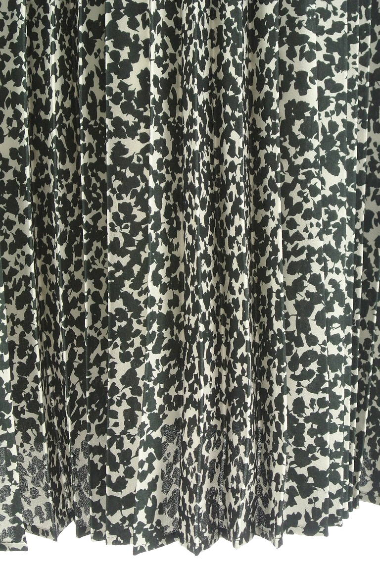 Tiara（ティアラ）の古着「商品番号：PR10322574」-大画像5