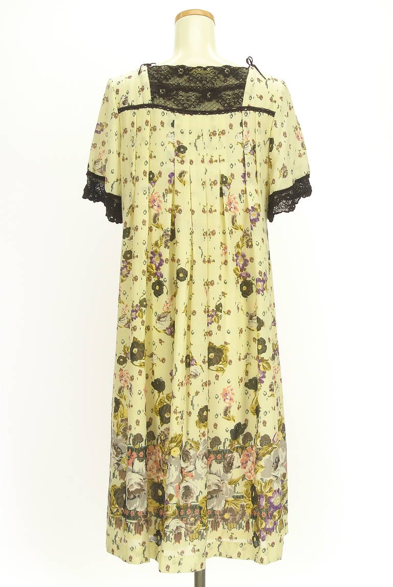 INGEBORG（インゲボルグ）の古着「商品番号：PR10322621」-大画像2