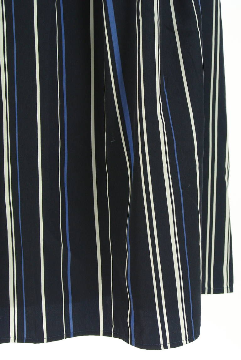 UNTITLED（アンタイトル）の古着「商品番号：PR10322681」-大画像5