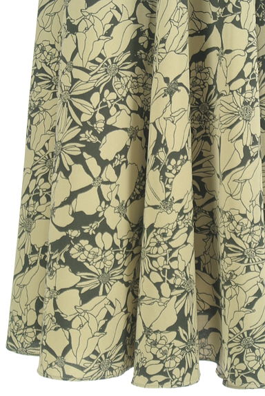 YECCA VECCA（イェッカヴェッカ）の古着「花柄ボリュームシフォンスカート（ロングスカート・マキシスカート）」大画像５へ